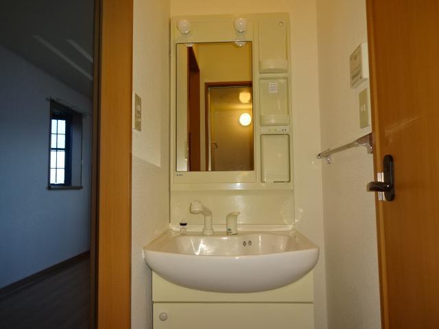 洗面設備　洗髪洗面化粧台