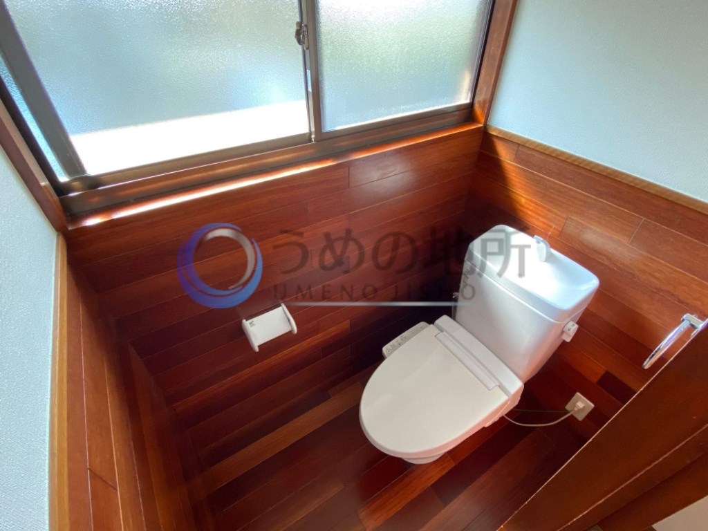 トイレ　トイレ