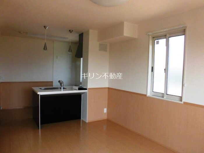 居室・リビング　同建会社同モデル