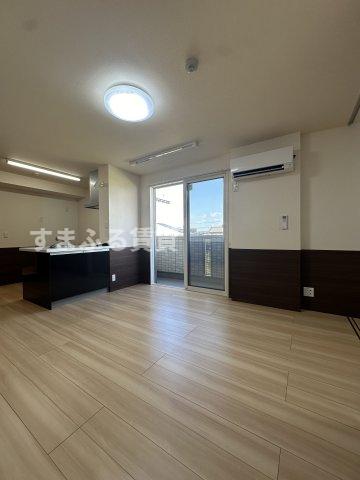 居室・リビング　同仕様（04082-201）