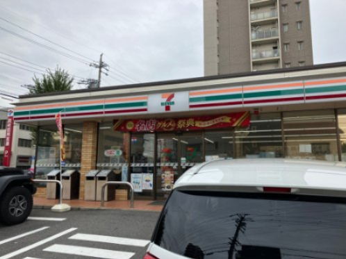 コンビニ　セブンイレブン 名古屋弥富通1丁目店（コンビニ）まで413m