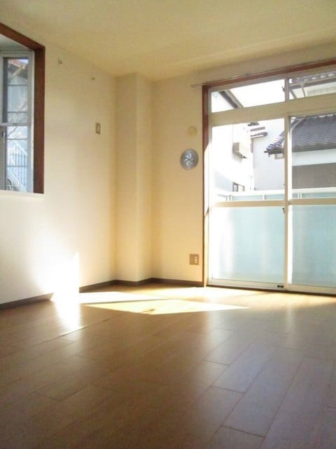 居室・リビング　お問い合わせは048-772-8202