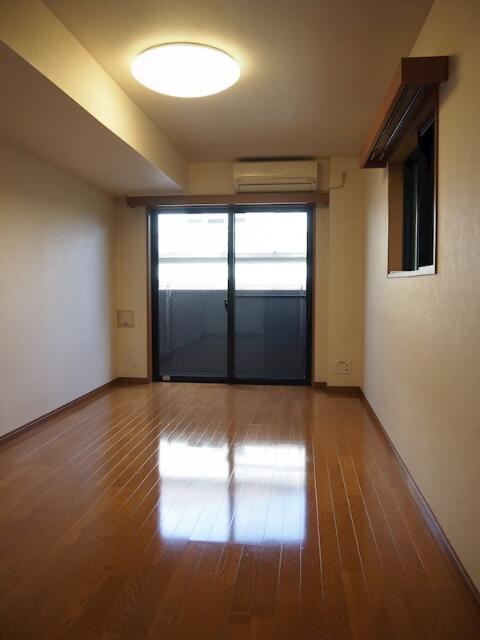 居室・リビング　別部屋参考写真