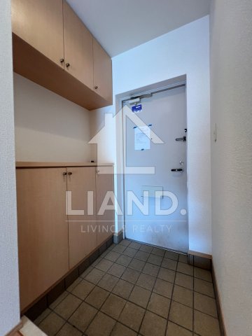 玄関　レジディア天神南