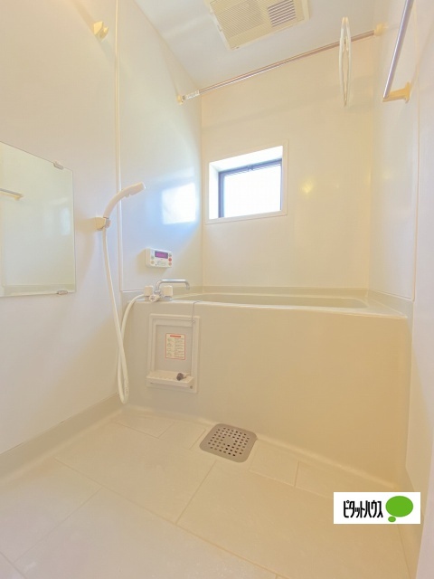 バス・シャワールーム　浴室