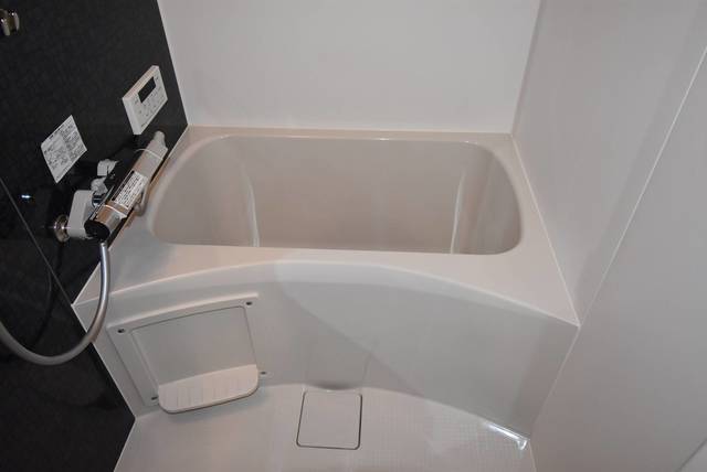 バス・シャワールーム　追い焚き機能付き