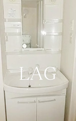 洗面設備　洗面台です。