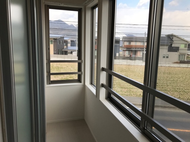 バルコニー　インナーテラス