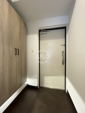 玄関　カウニスルーチェ　玄関