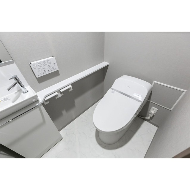 トイレ　参考写真