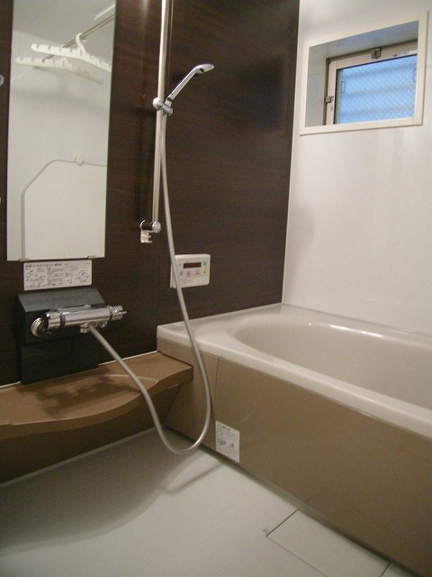 バス・シャワールーム