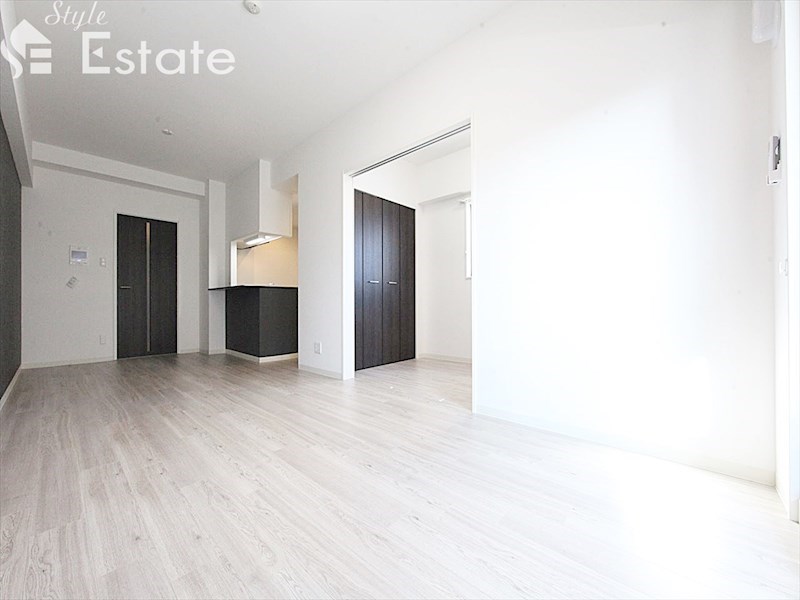 居室・リビング　内装