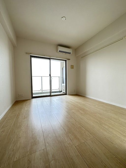 居室・リビング　別号室