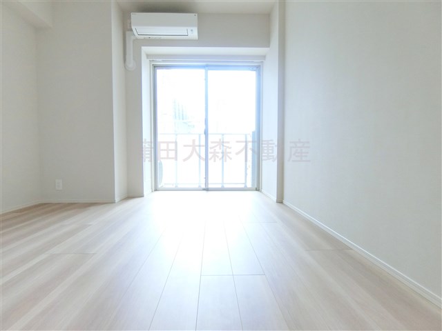 居室・リビング　南西向き角部屋の洋室7.1帖