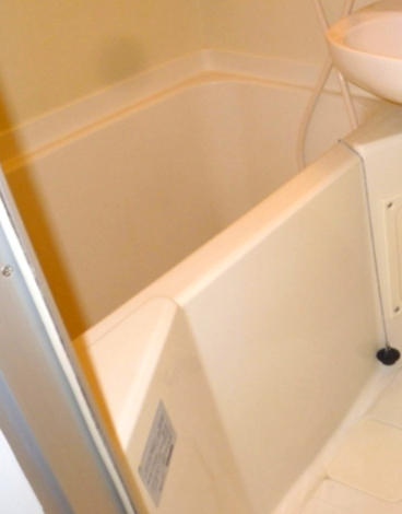バス・シャワールーム　お風呂です