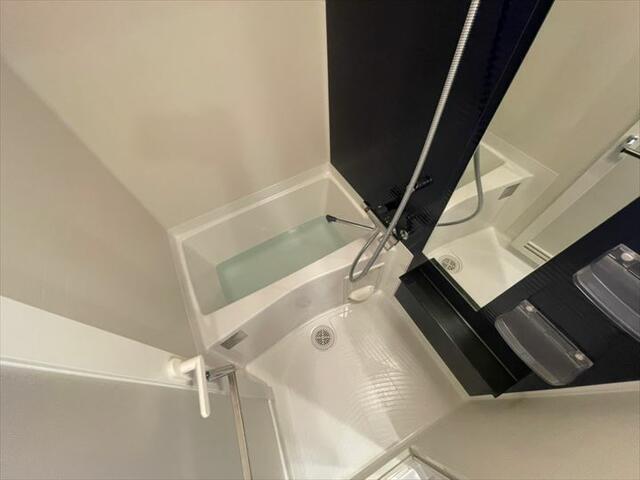 バス・シャワールーム　バスルーム