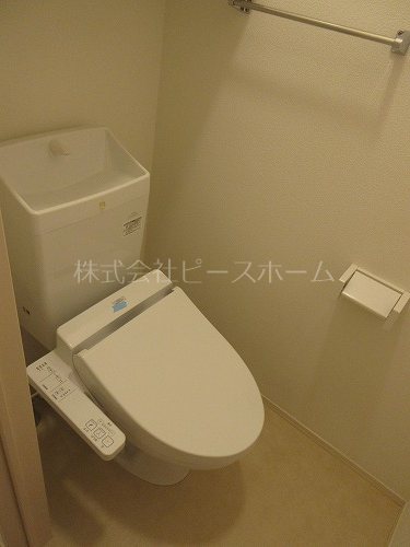 トイレ　※別号室参考写真