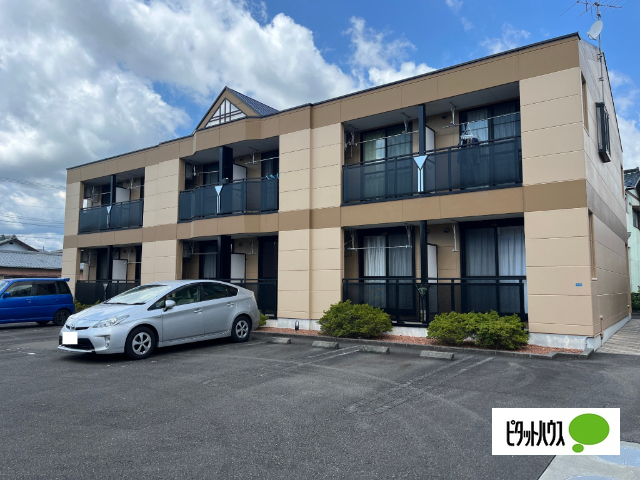 建物外観　外観写真（昼）