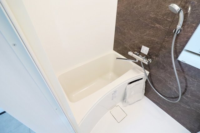 バス・シャワールーム　別号室イメージの為、現状を優先致します。