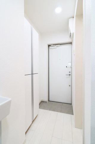 玄関　別号室イメージの為、現状を優先致します。