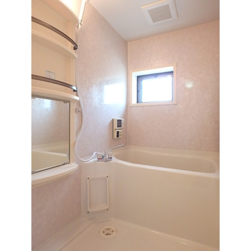 バス・シャワールーム　図面と現状に相違がある場合には現状を優先