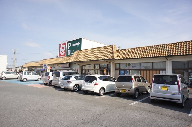 スーパー　とりせん（スーパー）まで874m