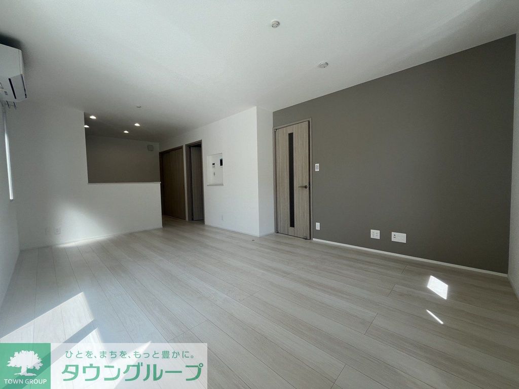 居室・リビング　リビング