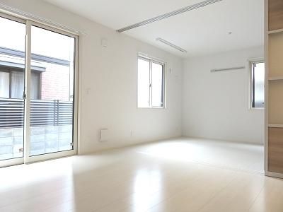 居室・リビング　★きれいなお部屋★