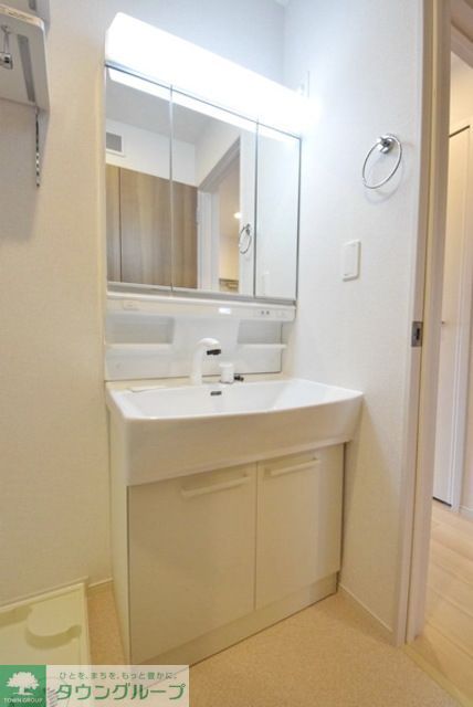 洗面設備　イメージ。Ｃ棟の室内写真です！現況を優先。