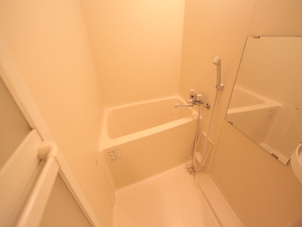 バス・シャワールーム　バスルーム（お風呂トイレ別）