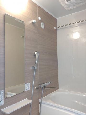 バス・シャワールーム　浴室