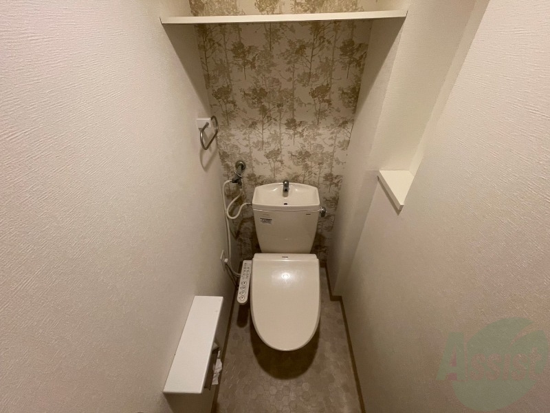 トイレ　トイレです。ウォシュレット付を探している方、おすすめです。