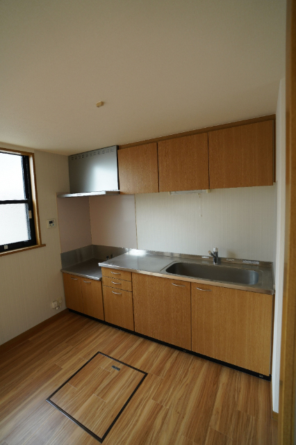 キッチン　同じ敷地内の別のお部屋