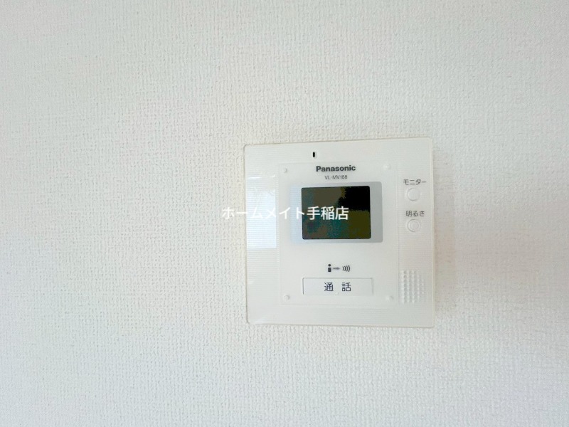 セキュリティ　モニター付きインターホン♪