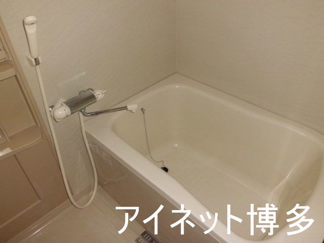 バス・シャワールーム　一日の疲れを癒してください