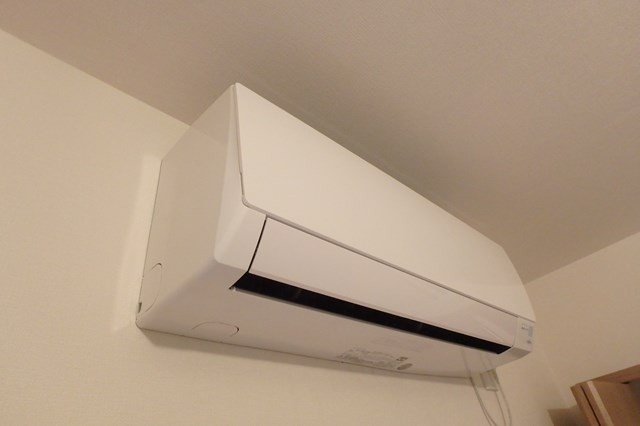 その他設備　エアコン３基付きです。