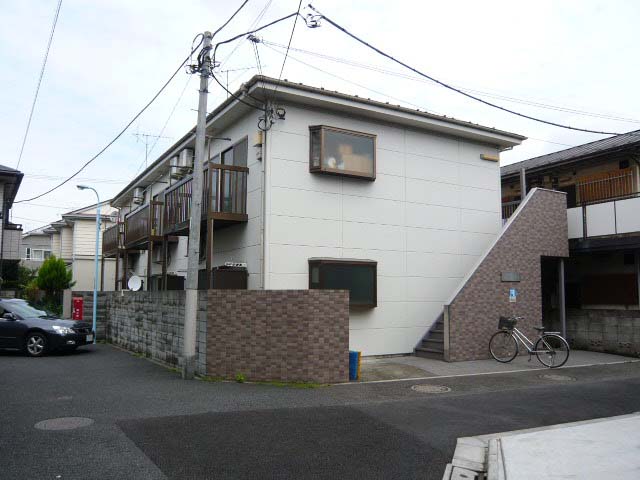 建物外観　落ち着いた雰囲気の外観です