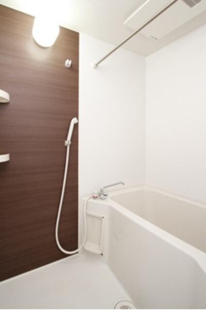バス・シャワールーム　※写真は同タイプ住戸です。