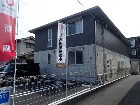 建物外観　外観写真（昼）