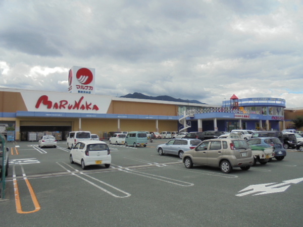 スーパー　マルナカ新居浜本店（スーパー）まで816m