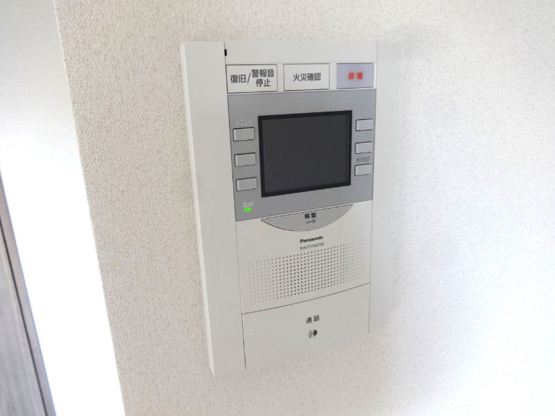 セキュリティ　安心のオートロック付きです。
