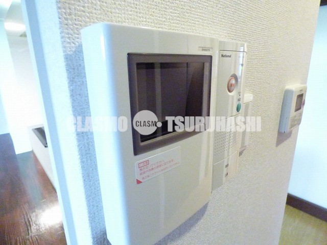 セキュリティ　安心のモニター付きインターホン♪
