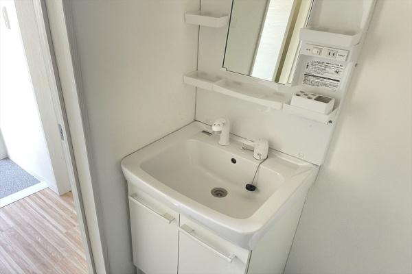洗面設備　☆同マンション別室の写真です☆