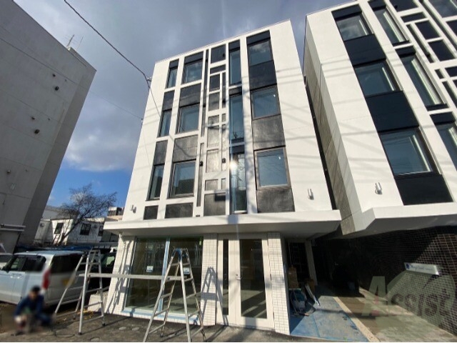 建物外観　札幌市東区北２０条東「メニーズコート創成タウンＣ棟」