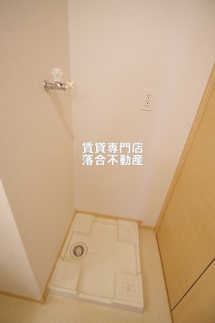 その他設備　洗濯機置場