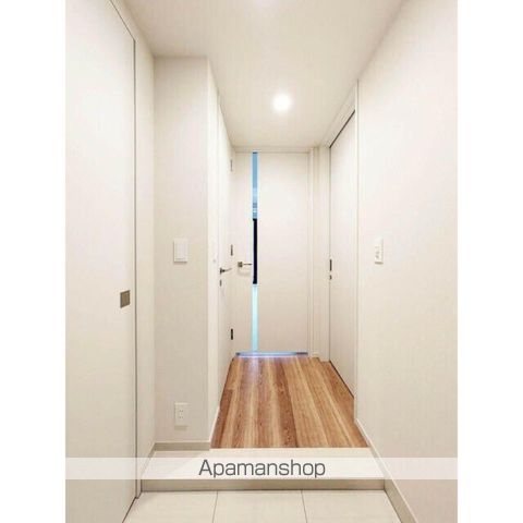 コンフォリア芝浦MOKUの玄関写真
