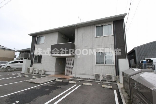 建物外観　外観は落ち着いています