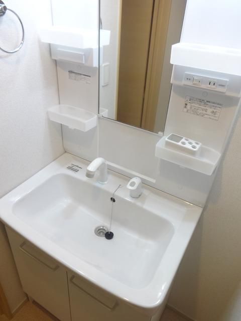 洗面設備　★★あるとうれしい独立洗面台★★