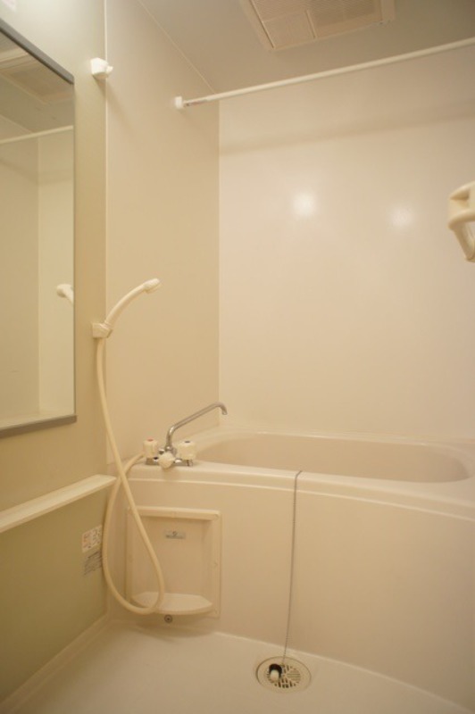 バス・シャワールーム　図面と現状に相違がある場合には現状を優先