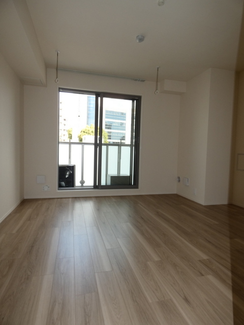 居室・リビング　★明るいフローリングのお部屋です★